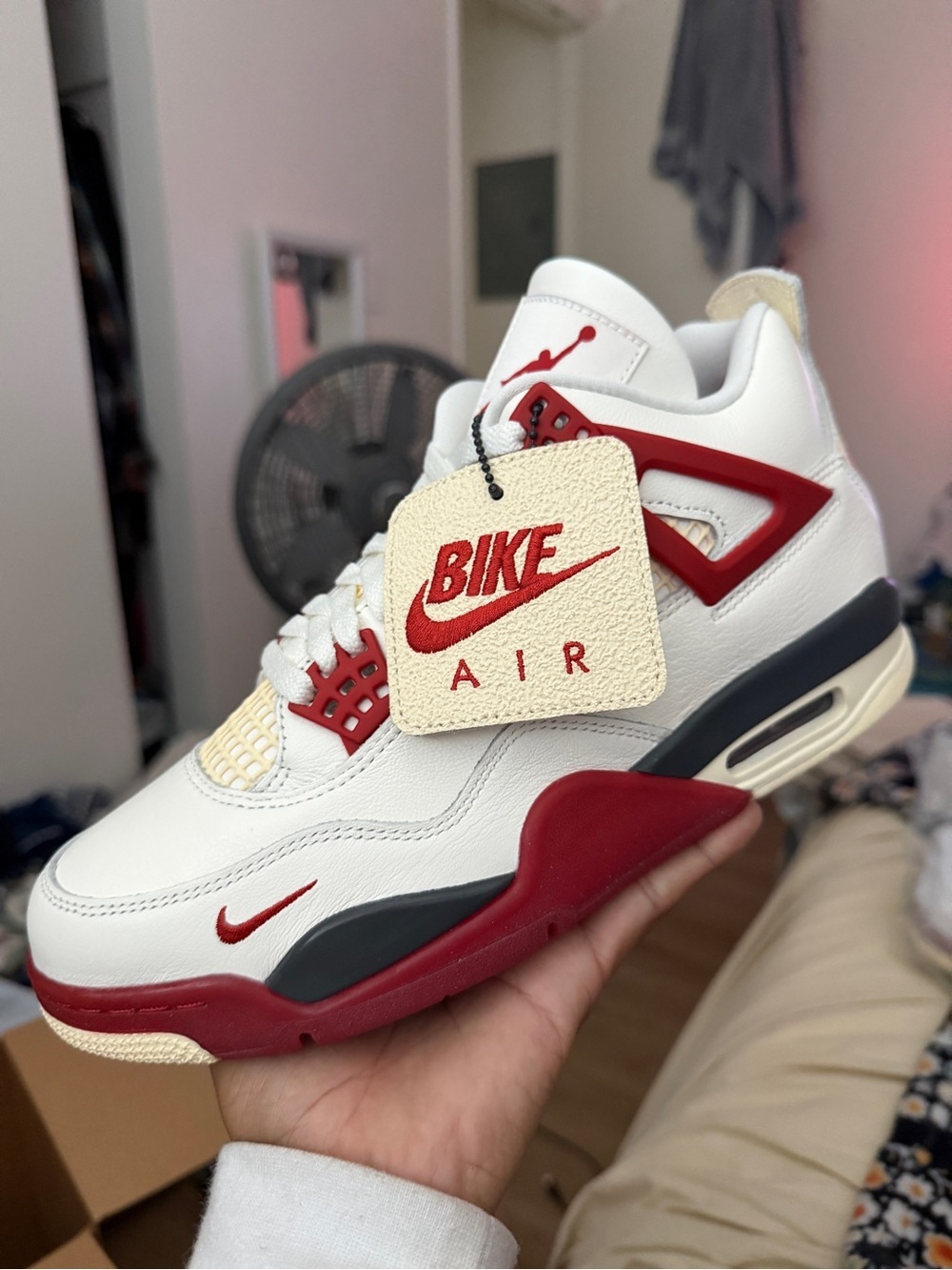 Jordan 4 x Nigel Sylvester brick after brick
Brand new